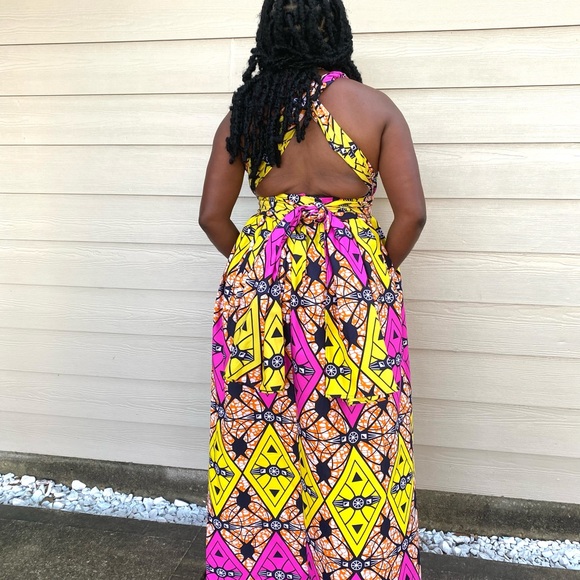 WOMEN ANKARA ,LONG MAXI INFINITY DRESS WITH SLIT BY THE SIDE AND SIDE POCKETS. - Picture 3 of 5